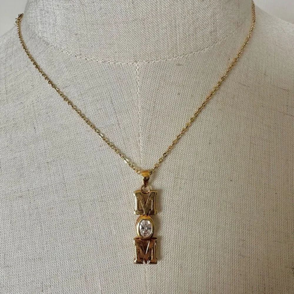 gold tone rhinestone MOM pendant necklace